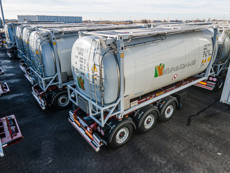 TANK CONTAINER